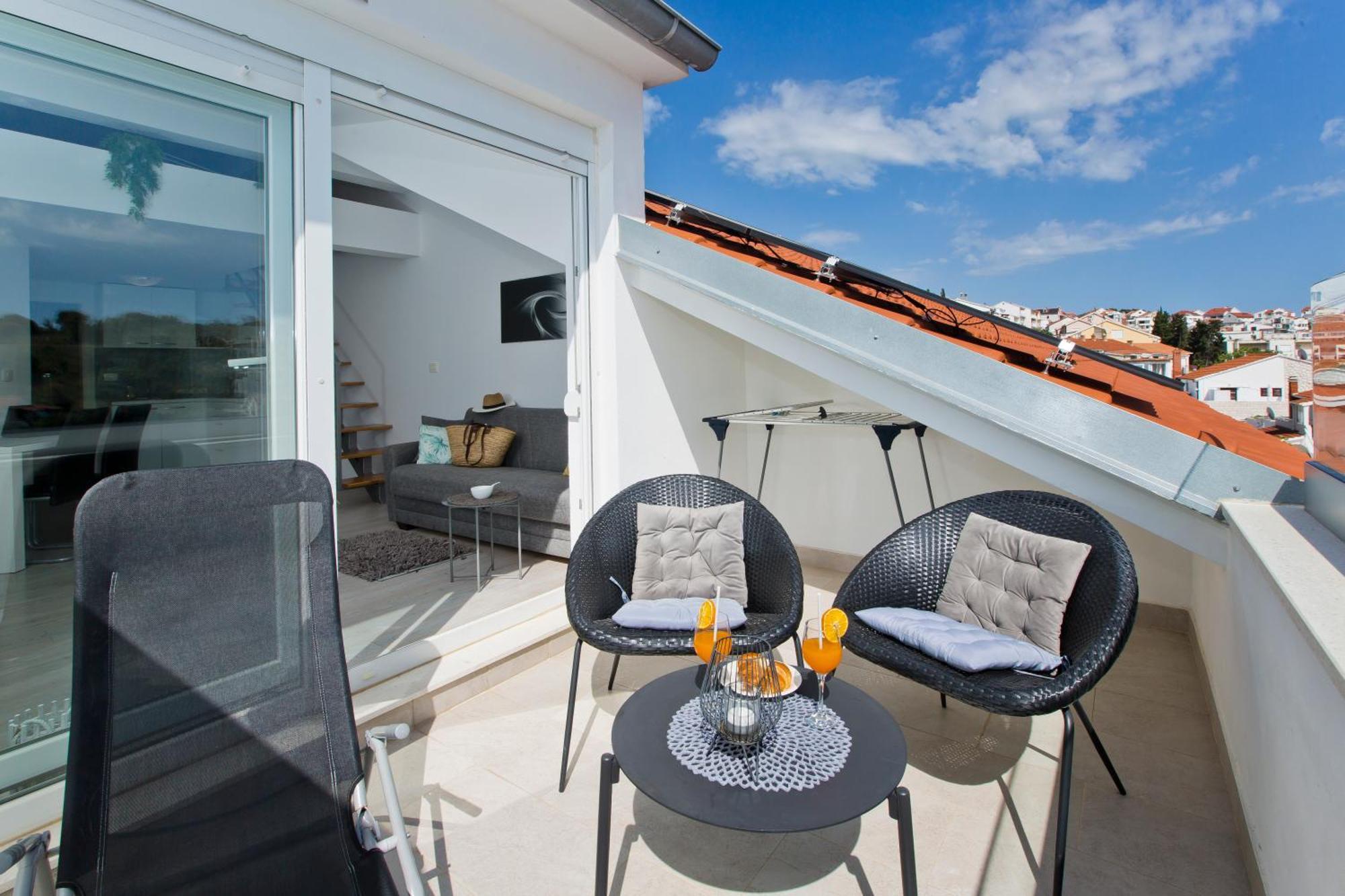 Apartments Juric Хвар Экстерьер фото
