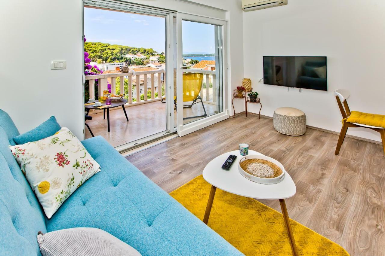 Apartments Juric Хвар Экстерьер фото